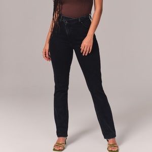 Abercrombie 90s Ultra High Rise Straight Jeans
